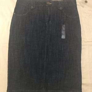 Torrid 1x dark denim pencil skirt NWT